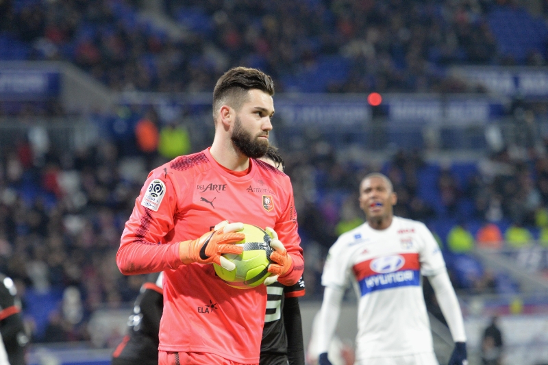 Tomáš Koubek pomohl Rennes k remíze. Tomáš Koubek pomohl Rennes k remíze.