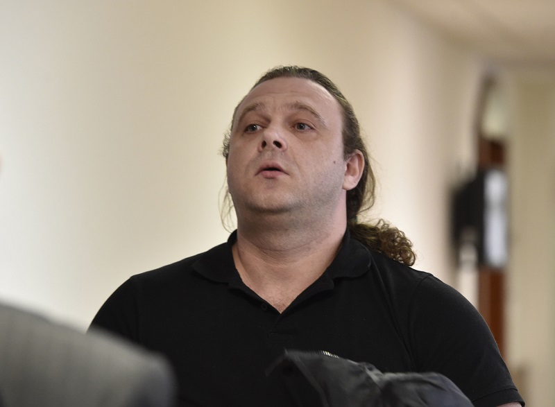 Lukáš Kolbábek si odpyká pět let ve vězení. Lukáš Kolbábek si odpyká pět let ve vězení.