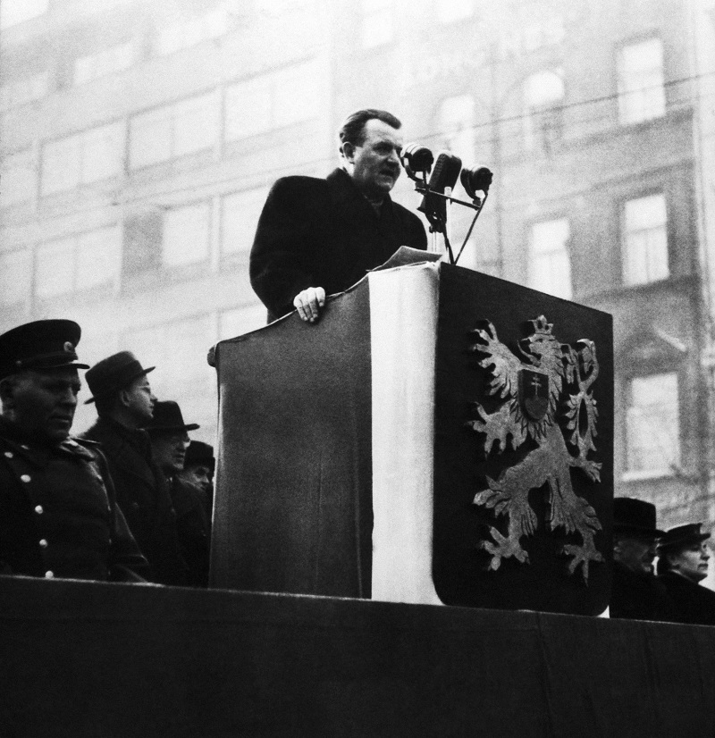 Klement Gottwald, únor 1948. Klement Gottwald, únor 1948.