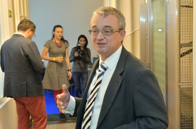 Marek Benda (ODS) chce kompromis v protikuřáckém zákoně.
