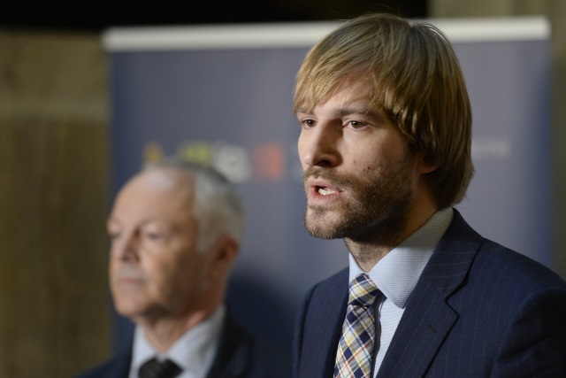 Adam Vojtěch. 