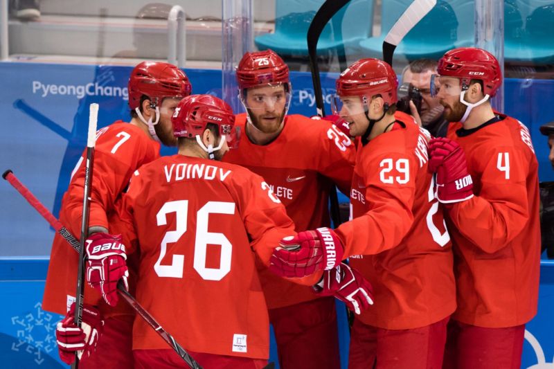 Hokej je jedním z posledních sportů, kde Rusové mohou v Pchjongčchangu dosáhnout na zlaté medaile. Hokej je jedním z posledních sportů, kde Rusové mohou v Pchjongčchangu dosáhnout na zlaté medaile.