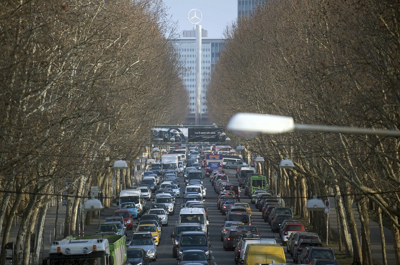 Zákaz dieselových aut v německých městech může přinést výrazné zlevnění ojetin s naftovými motory v ČR.