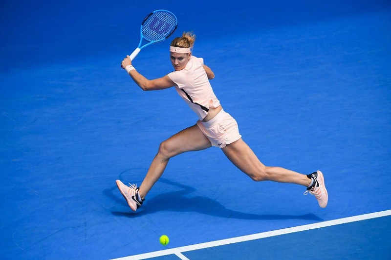 Lucie Šafářová onemocněla, s Barborou Strýcovou musela vzdát turnaj.