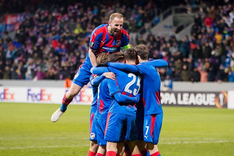 Plzeňští fotbalisté vyřadili v Evropské lize srbský Partizan Bělehrad.