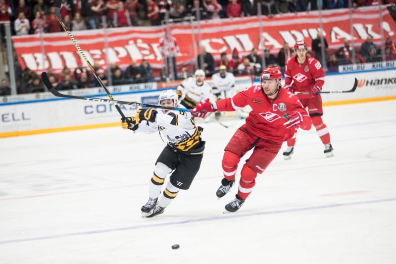 Základní část KHL vrcholí. Základní část KHL vrcholí.