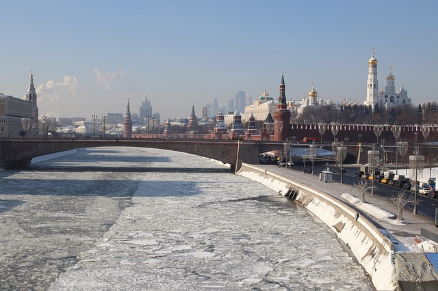 Moskva.