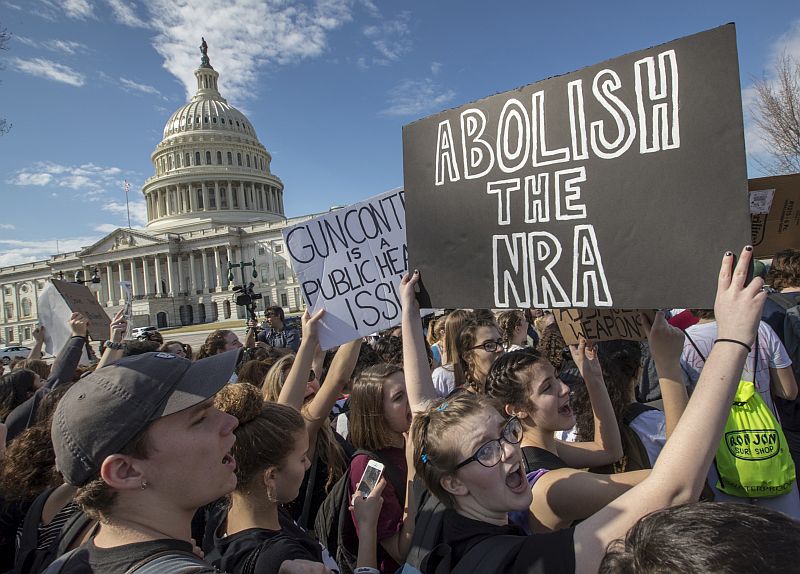 Protest za omezení prodeje zbraní ve Washingtonu.