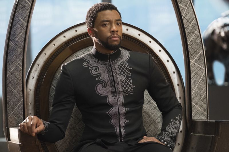 Čechy láká do kina americký snímek Black Panther.