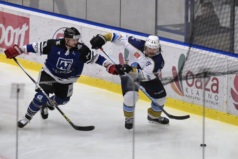 Jágr si připsal start za Kladno. Po sedmi sekundách však odešel