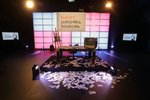 Kauzy Jaromíra Soukupa o neuvěřitelném světě veřejnoprávních médií.