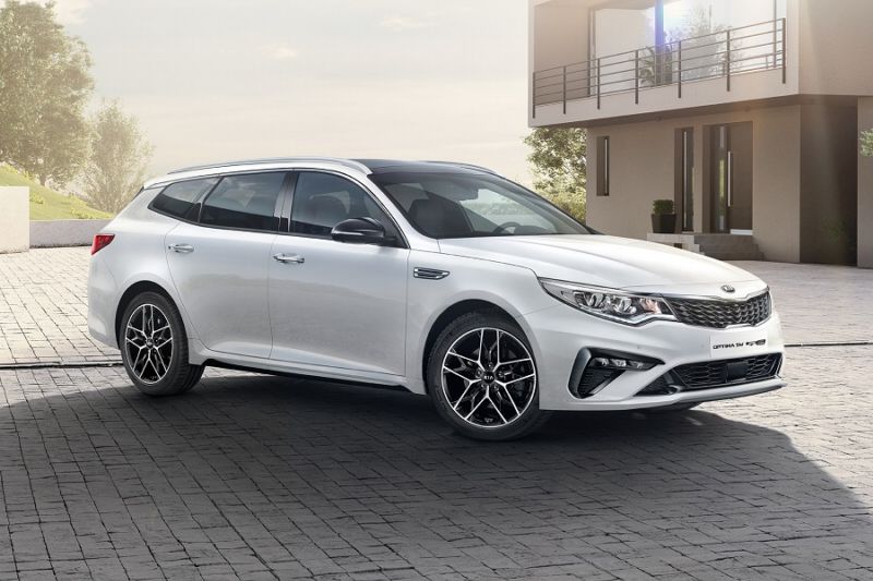 Modernizovaná Kia Optima se objeví na ženevském autosalonu.
