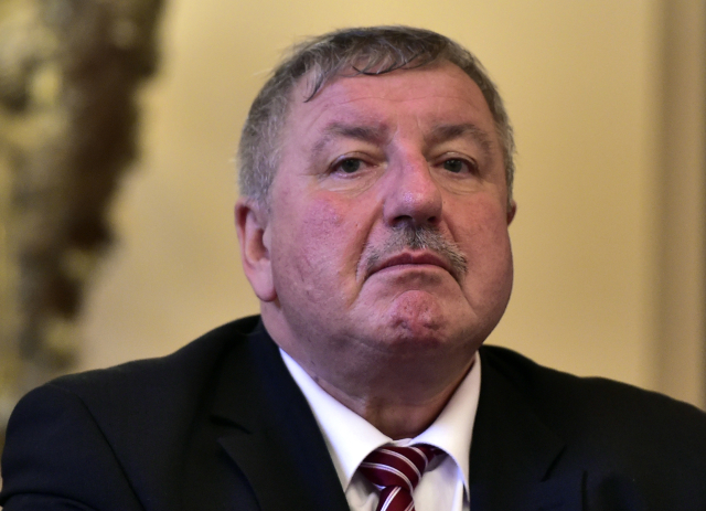 Pavel Surý.
