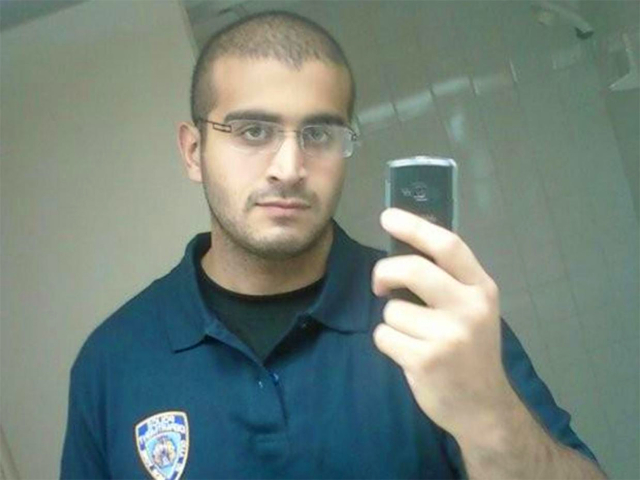 Střelec Omar Mateen.