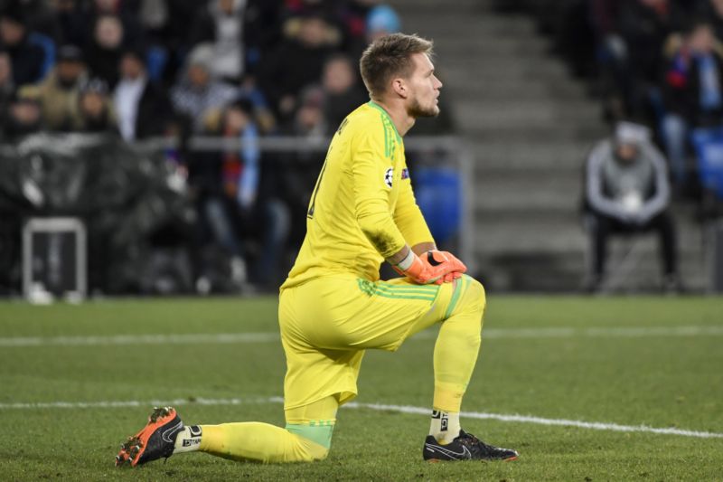 Brankář Tomáš Vaclík zažívá v Basileji novou zkušenost.