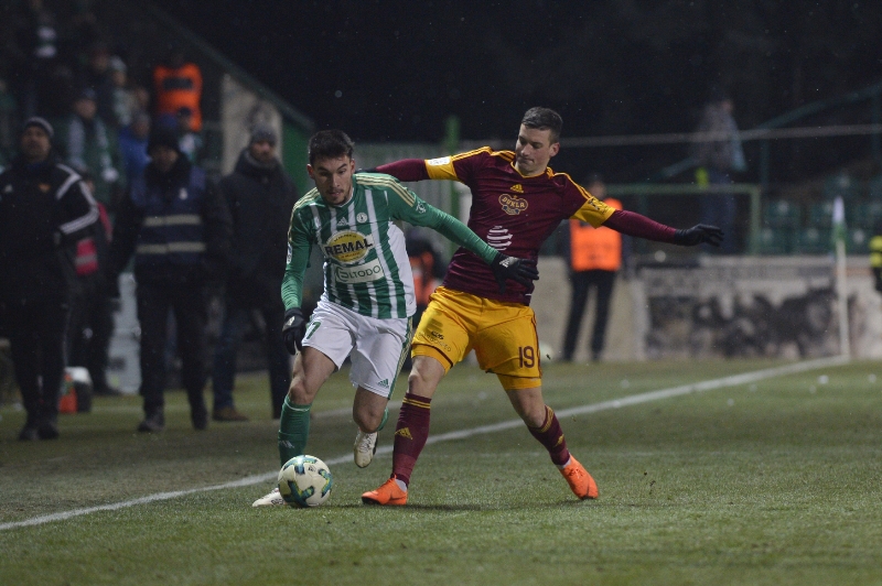 Vítězství Bohemians nad Duklou v Ďolíčku sledovala slabá návštěva. Vítězství Bohemians nad Duklou v Ďolíčku sledovala slabá návštěva.