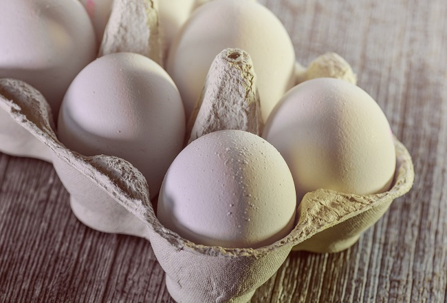 V Belgii, Nizozemsku a Německu objevily na trhu miliony vajec obsahujících jedovatý fipronil (ilustrační foto). V Belgii, Nizozemsku a Německu objevily na trhu miliony vajec obsahujících jedovatý fipronil (ilustrační foto).