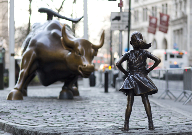 Fearless girl v New Yorku.