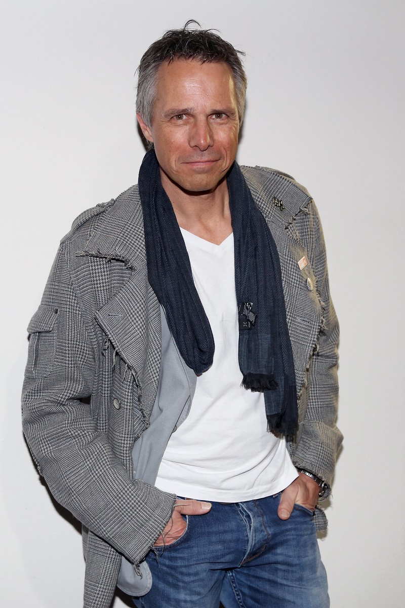 Janek Ledecký.