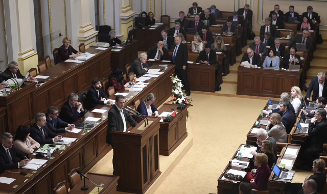 Zasedání Poslanecké sněmovny.