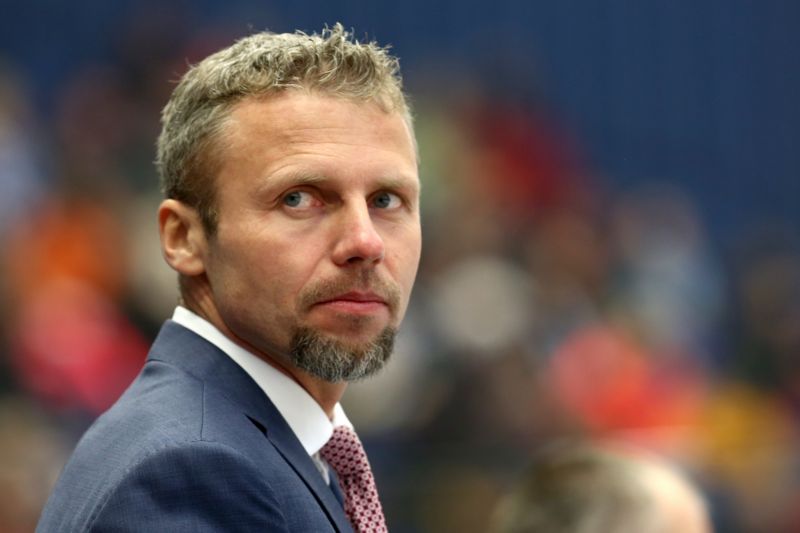 Jakub Petr pokračuje na střídačce hokejových Vítkovic.