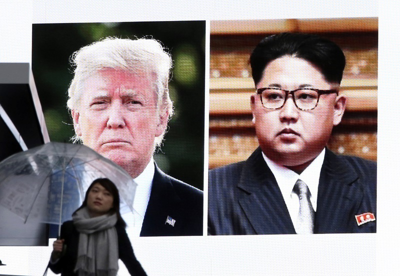 Donald Trump a Kim Čong-un se společně setkají.