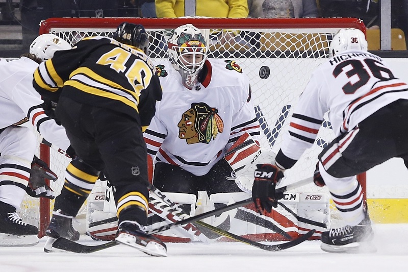 Dva čeští Davidové dovedli Boston k výhře nad Chicagem. Dva čeští Davidové dovedli Boston k výhře nad Chicagem.