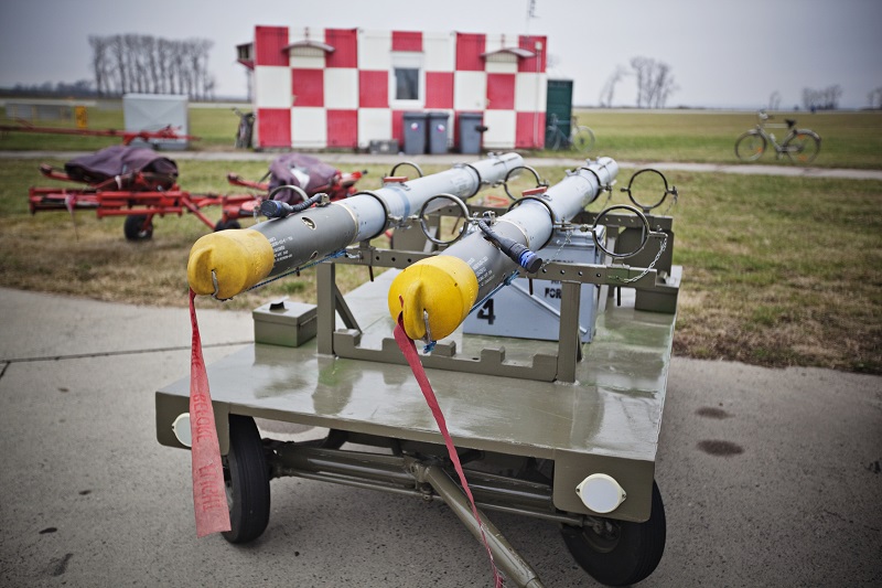 Nadzvukové rakety AIM-9 (ilustrační foto).