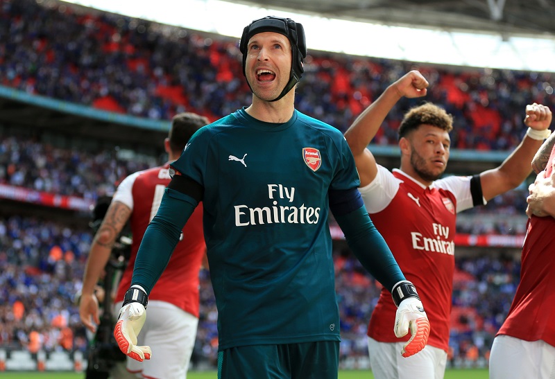 Brankář Petr Čech v dresu Arsenalu. Brankář Petr Čech v dresu Arsenalu.