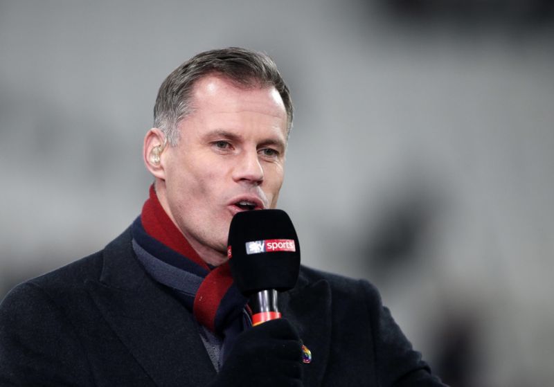 Jamie Carragher v roli experta pro televizy Sky Sports.