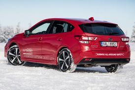 Impreza se nebojí žádného terénu.