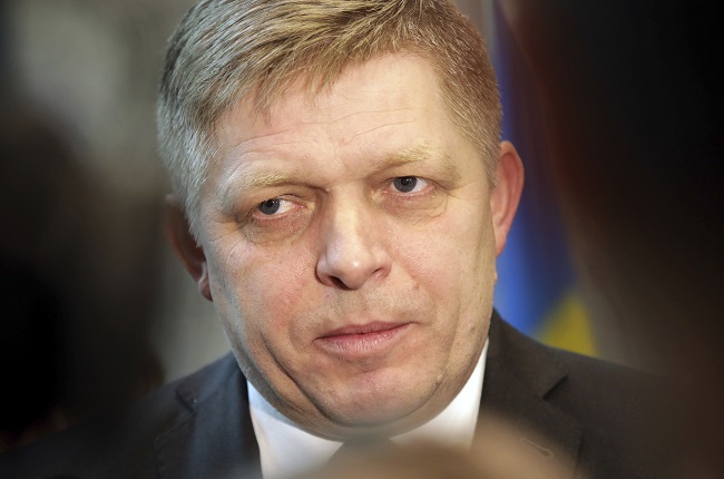 Slovenský premiér Robert Fico. Slovenský premiér Robert Fico.