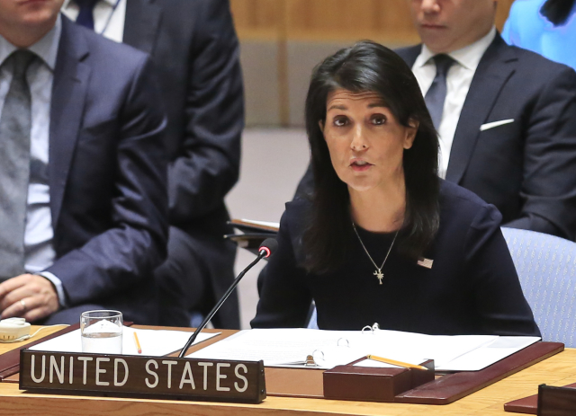 Velvyslankyně USA Nikki Haleyová. Velvyslankyně USA Nikki Haleyová.