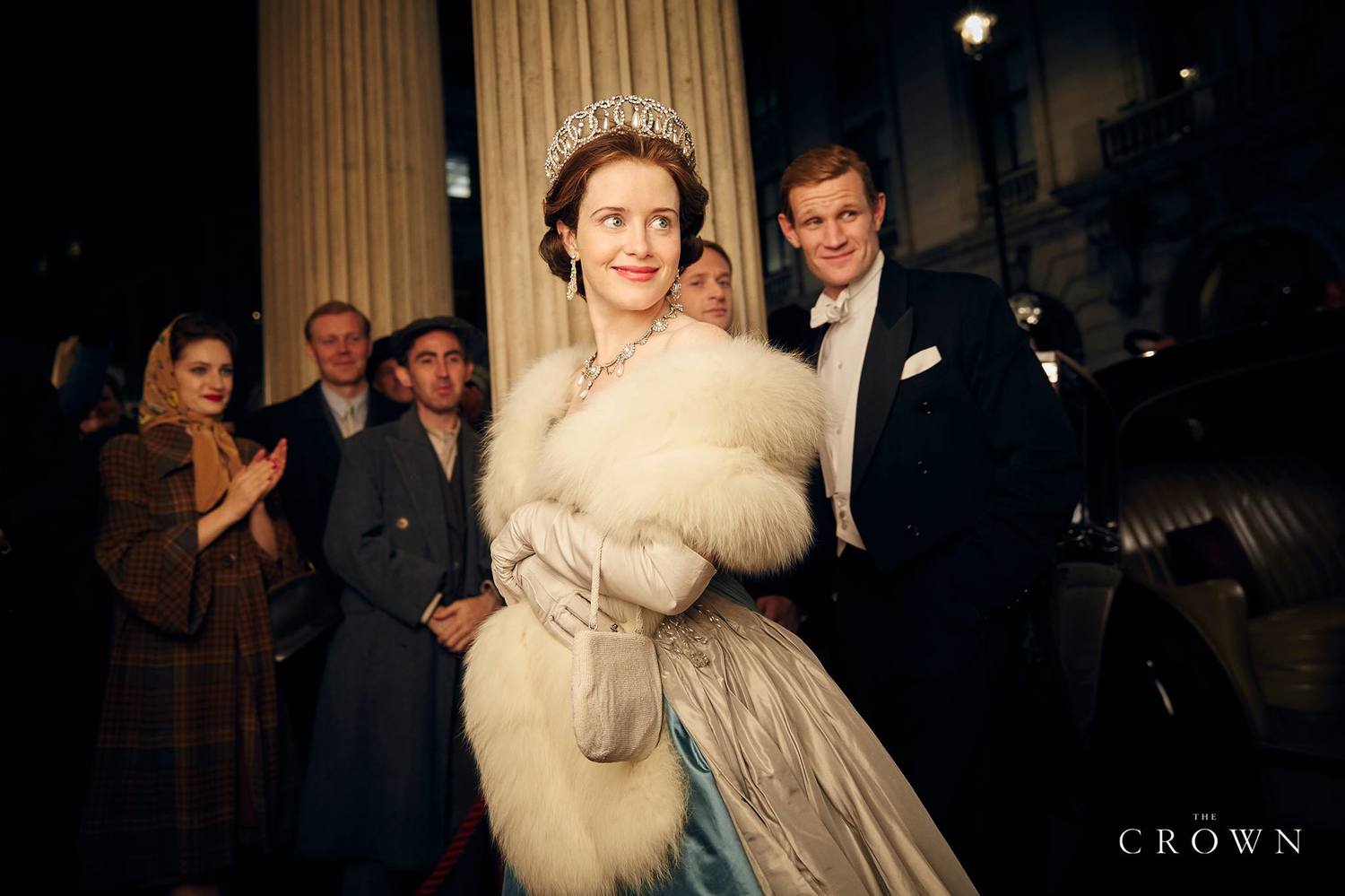 Claire Foyová a Matt Smith v prvních dvou sériích The Crown úspěšně ztvárnili britský královský pár.