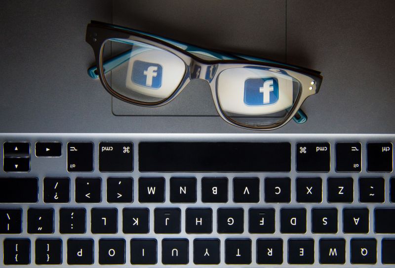 Facebook (ilustrační foto).