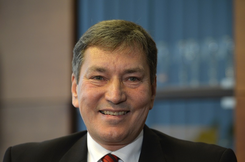 Tomáš Hüner, ministr průmyslu a obchodu.