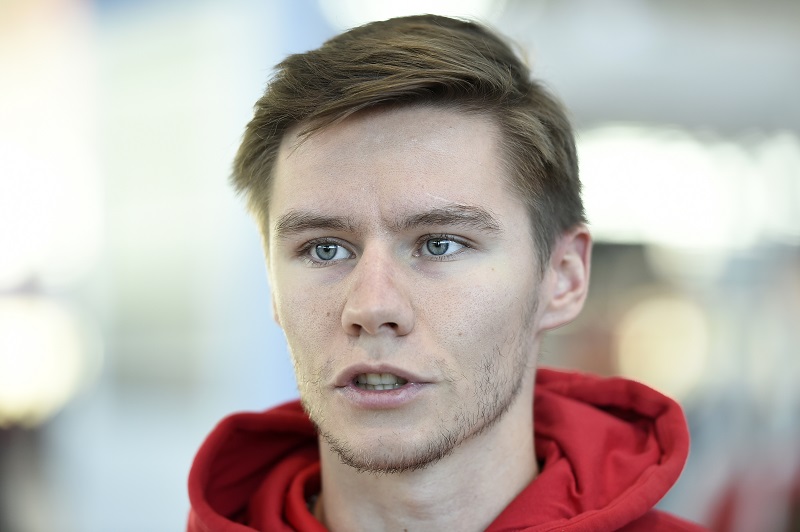 Pavel Maslák si dal na chvilku pauzu od atletiky.