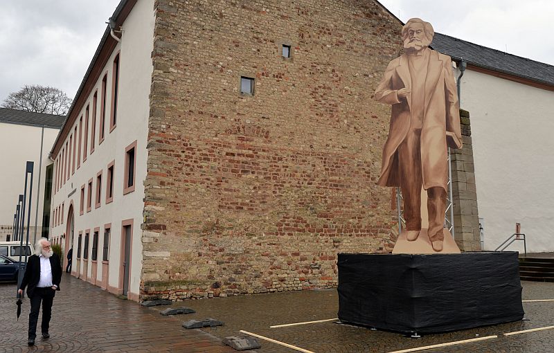 Socha Karla Marxe bude instalována v německém Trevíru.