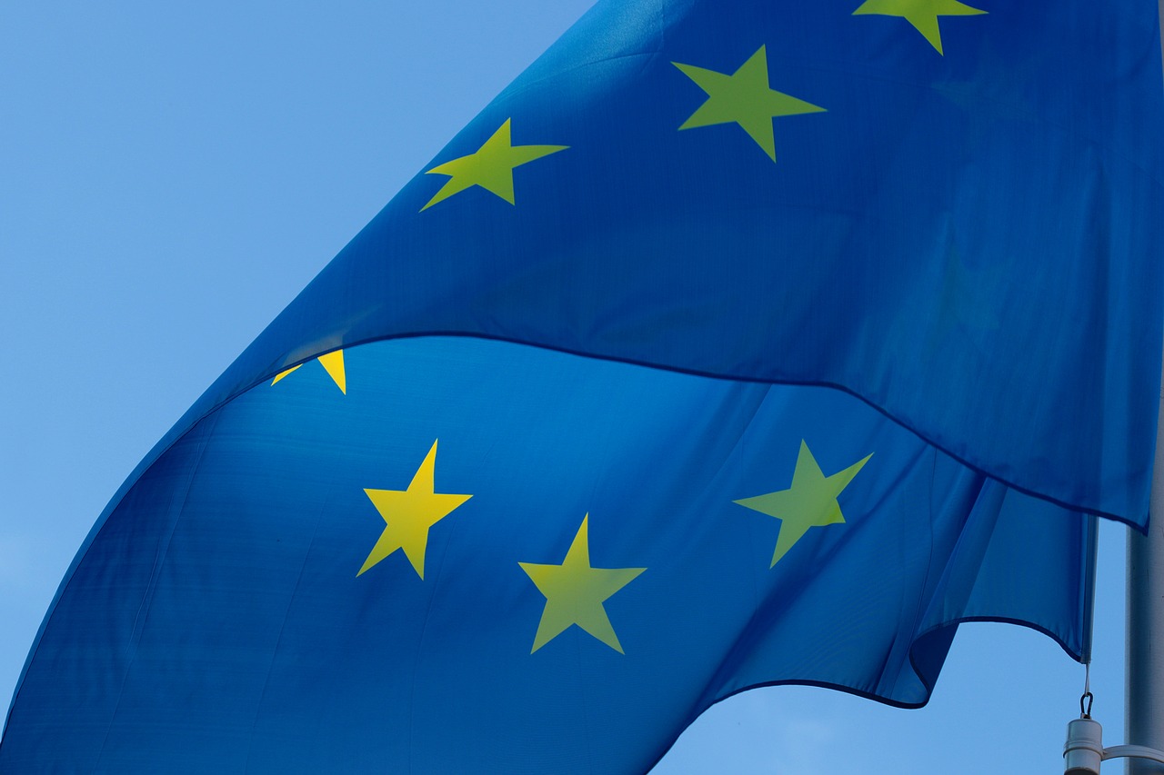 Vlajka EU. 