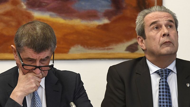 Premiér v demisi Andrej Babiš (vlevo) a ředitel GIBS Michal Murín.