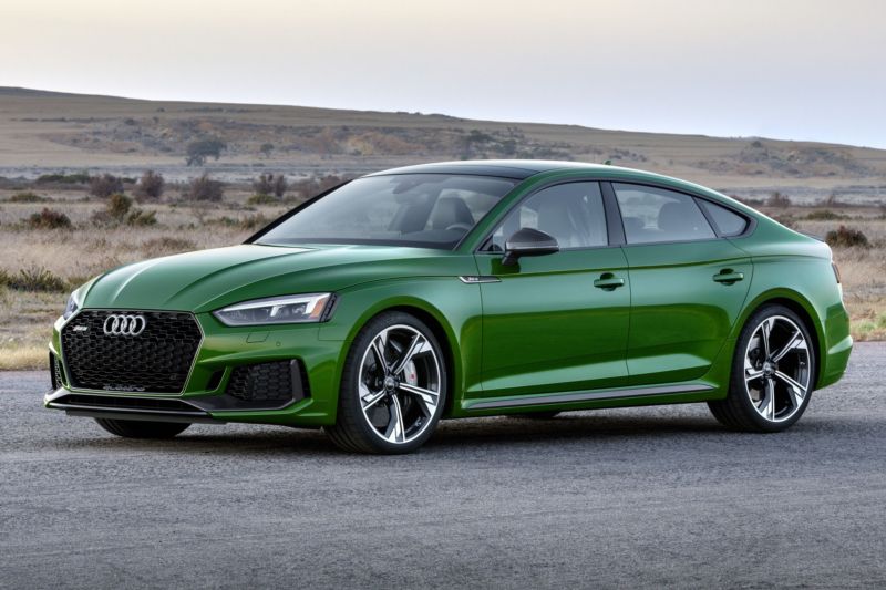 Pětidveřový supersportovní model Audi RS 5 Sportback.