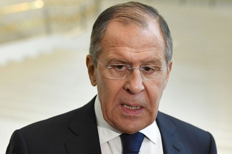 Ruský ministr zahraničí Sergej Lavrov. Ruský ministr zahraničí Sergej Lavrov.