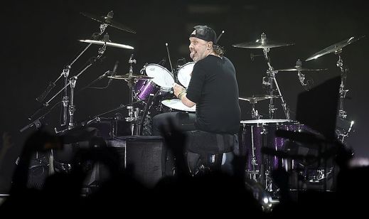 Na snímku je bubeník Lars Ulrich.