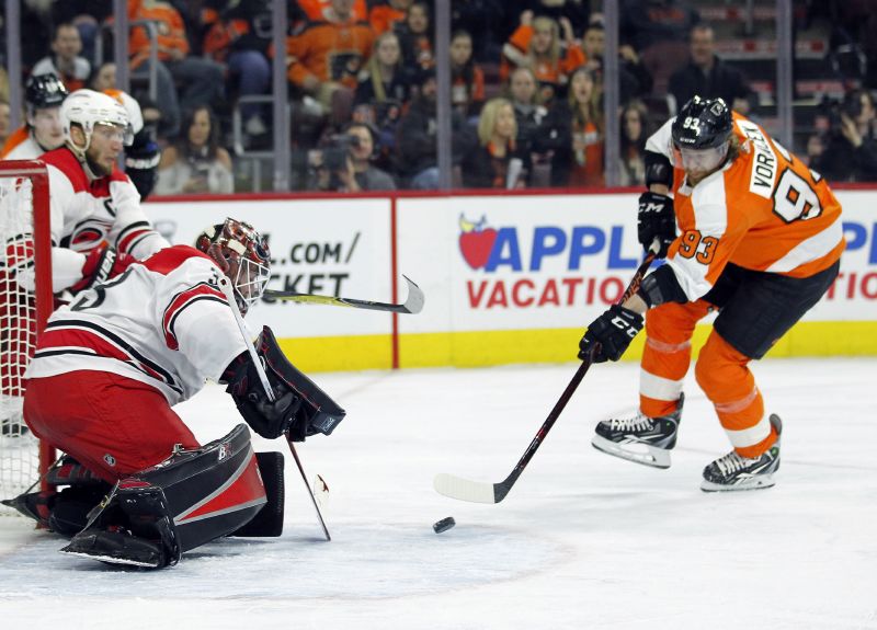 Jakub Voráček v utkání NHL.