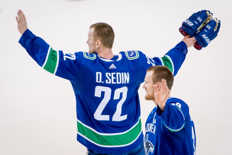 Bratři Sedinové odehráli poslední domácí zápas za Vancouver.