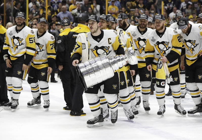 Pittsburgh může potřetí za sebou vyhrát Stanley Cup.