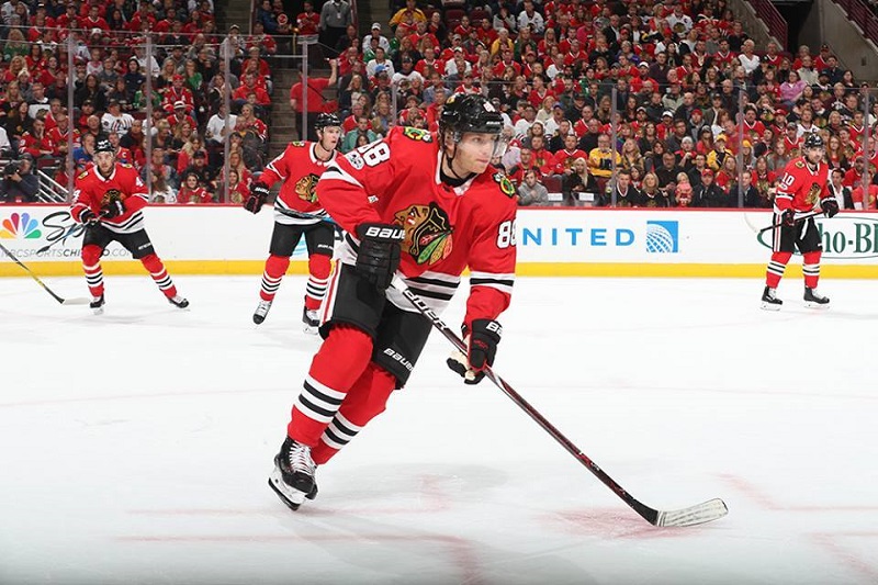Patrick Kane z Chicaga se představí na světovém šampionátu v Dánsku. Patrick Kane z Chicaga se představí na světovém šampionátu v Dánsku.