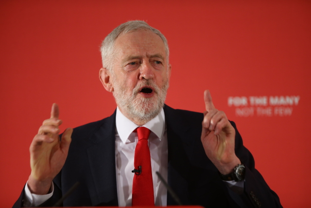 Izraelští labouristé přerušili vztahy s Jeremy Corbynem (na snímku).