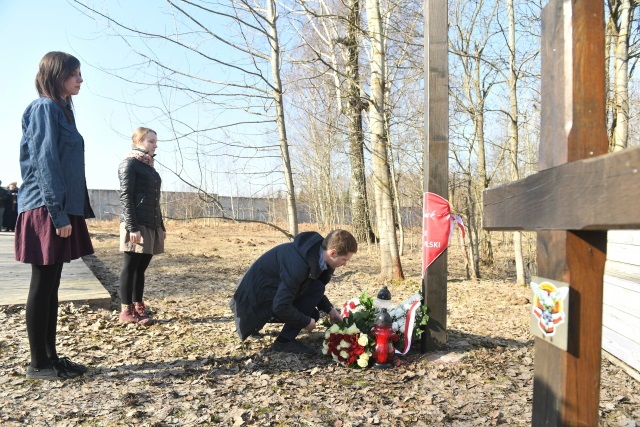 Pietní místo. 