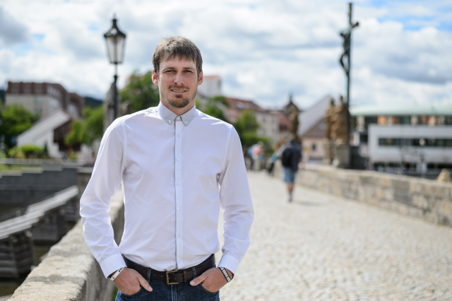 Poslanec Pirátů Lukáš Kolářík.